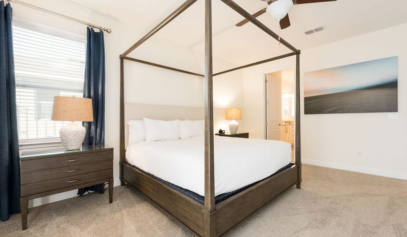 Encore Resort - Nine Bedroom Villa master bedroom